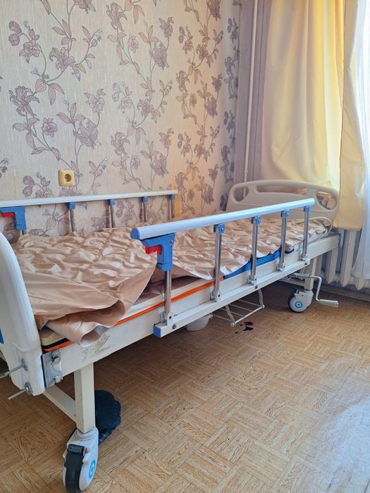 Кровать для инвалидов