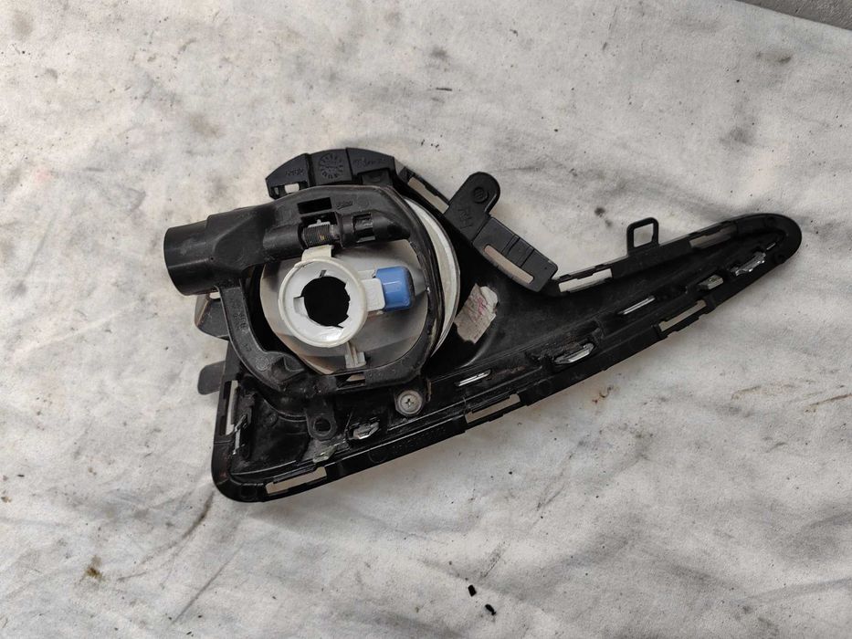 Оригинален халоген Тойота Ярис Toyota Yaris 3