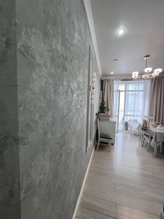 Поклейка обоев!