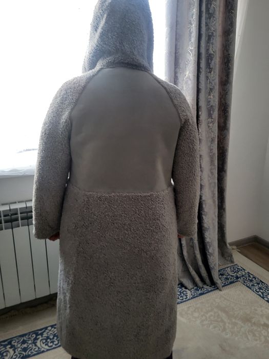 Продам женскую дубленку