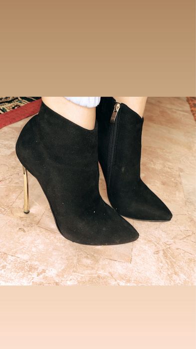 Все по 5000. Сатылады 5мыңнан