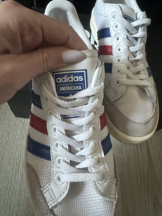 Дамски кецове Adidas