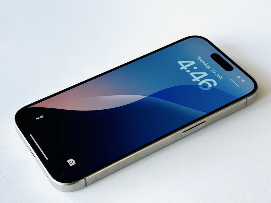 Iphone 15 Pro 256GB Natural Titanium 98% Батерия! Гаранция 6 месеца