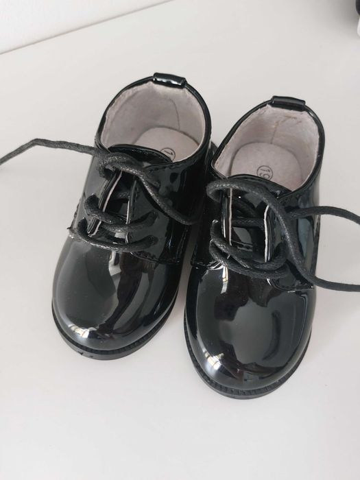 Costum cu pantofi