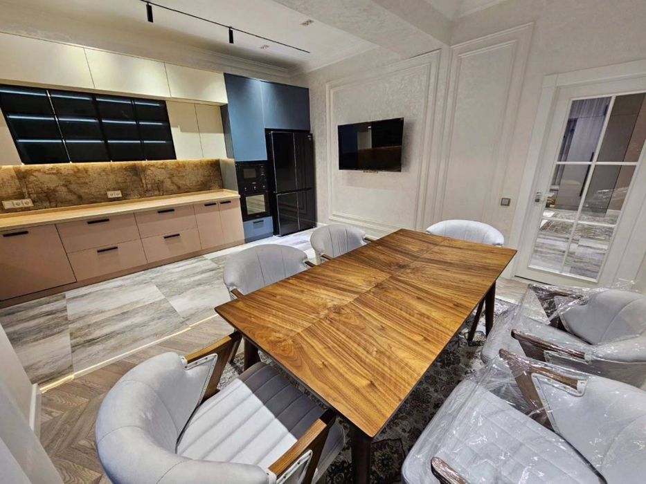 Пентхаус с терассой! Сдается квартира на ул Махтумкули!