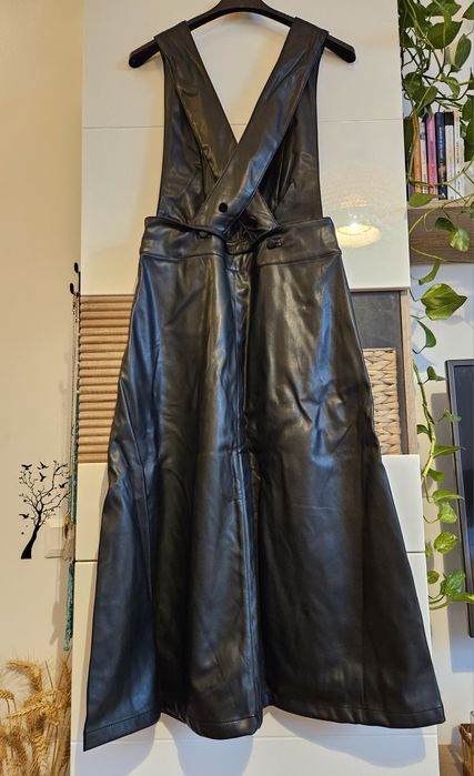 2 x Rochie/sarafan din imitiatie piele Reserved, noi, cu eticheta.