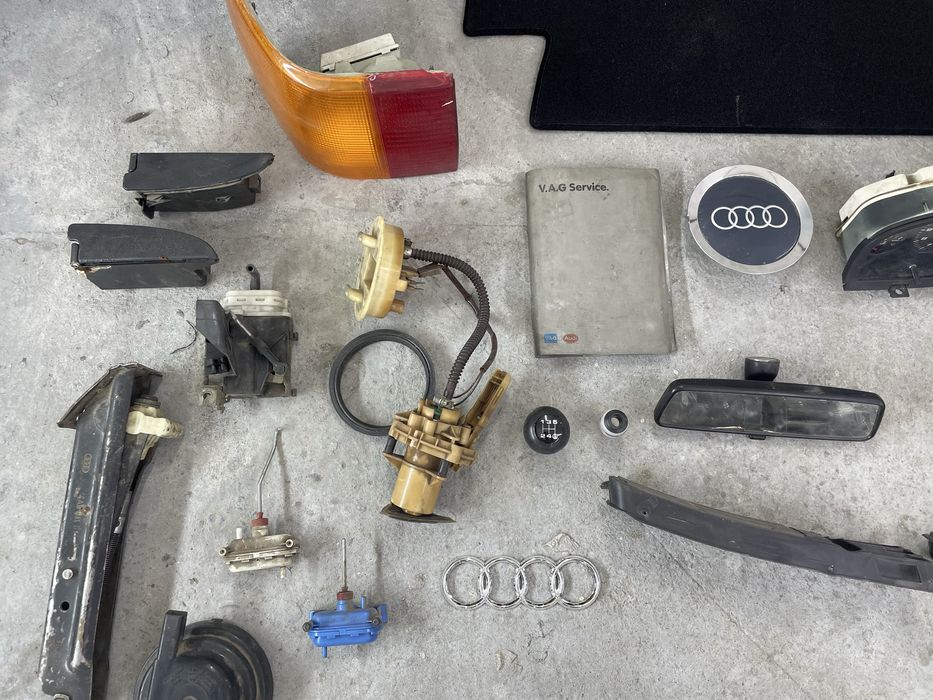 На  Ауди  100 C4