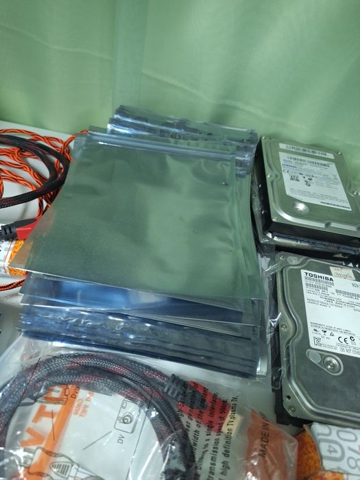 Комплектующие к ПК и ноутбукам