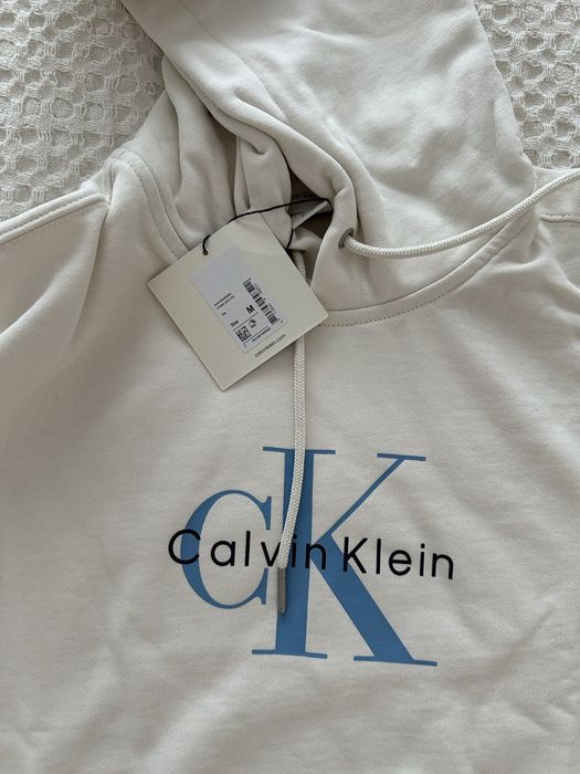 Hanorac Calvin Klein M nou