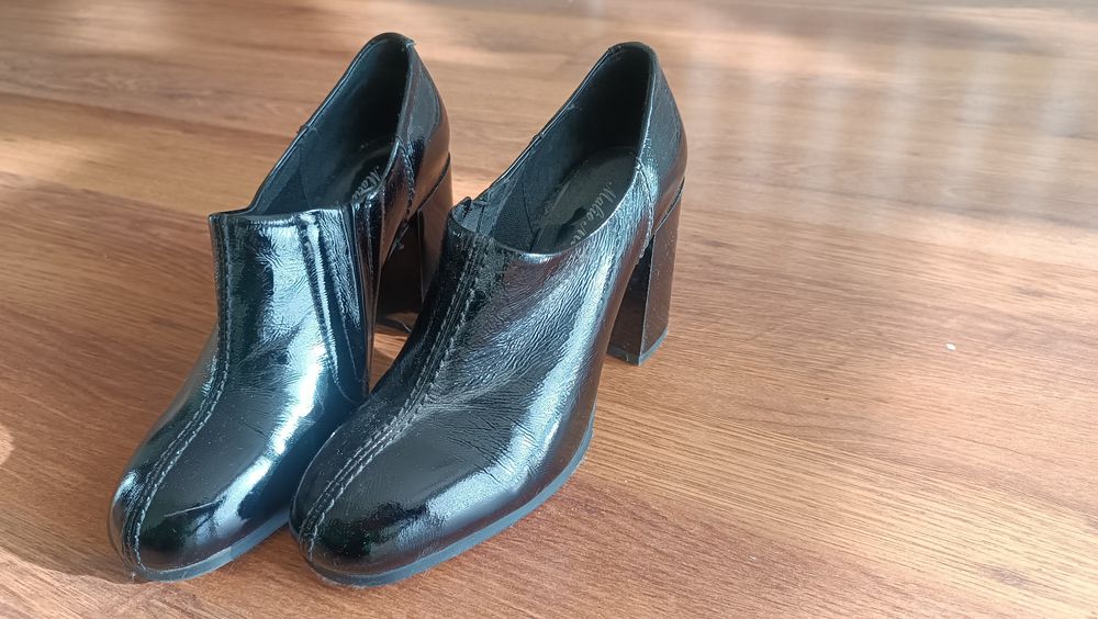 Туфли, лакированные