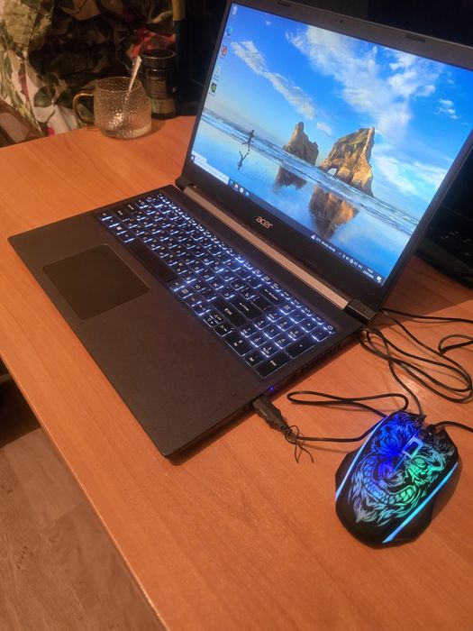 Игровой ноутбук Acer