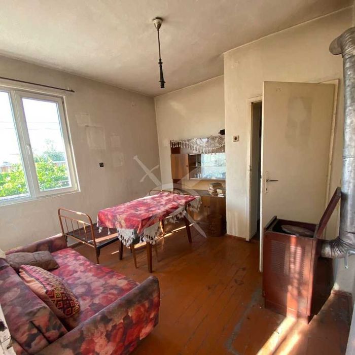 Продава се Къща в Карнобат - 160 кв.м за 269 €/кв.м - Снимка #2