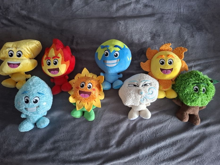 Colectie  8 plusuri  Echipa Căpitanului Pamant