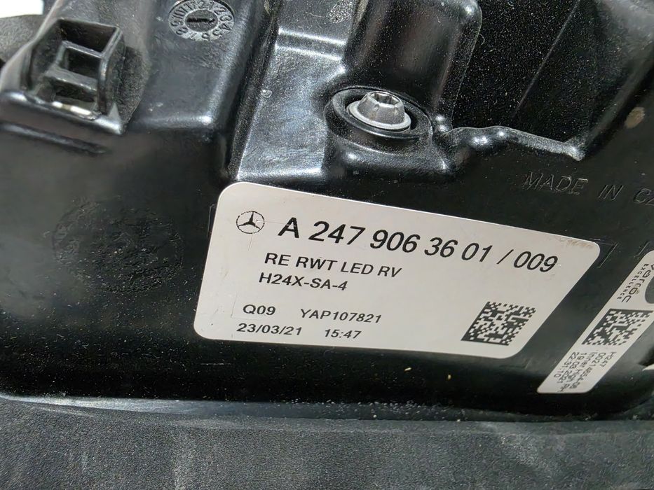 Stop dreapta haion Mercedes GLA H247 dupa 2019 cod A2479063601