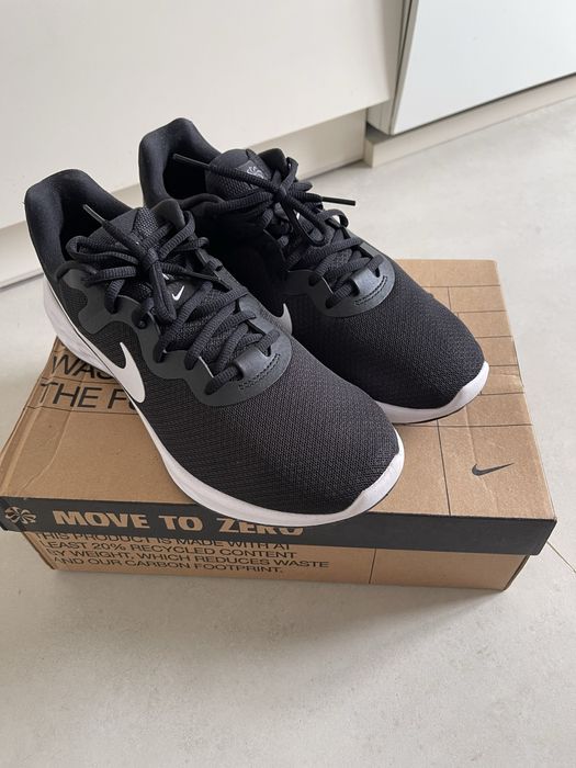 Абсолютно новые Nike Running