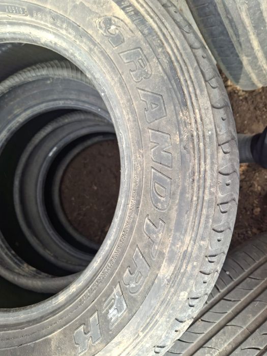 Продам комплект шин 265/65 R17