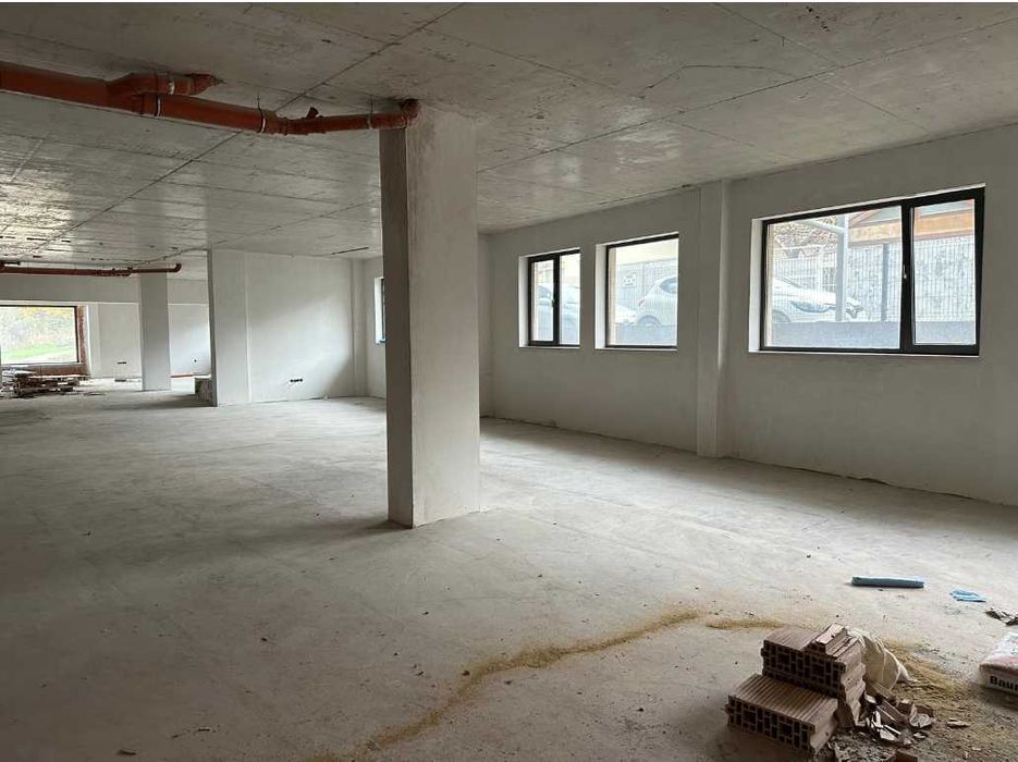 Магазин/Офис/Мед. център-400 м2, Бриз