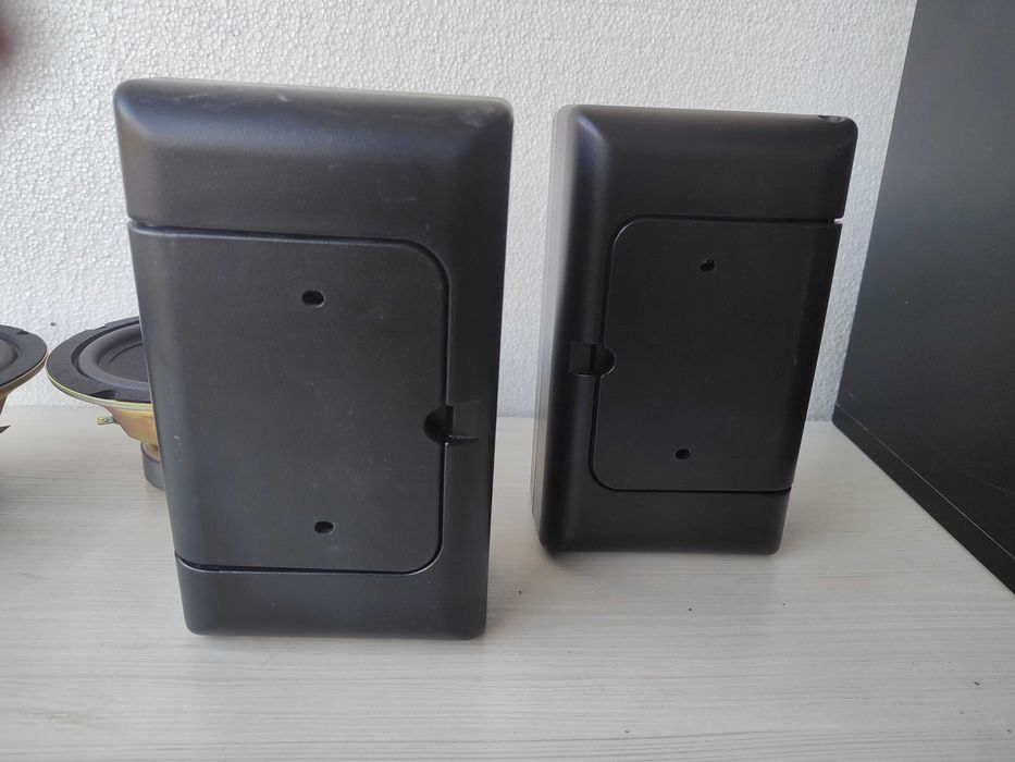 Домашно кино Quadral комплект Quadral Trianon TSW-II + Trianon TSA-I