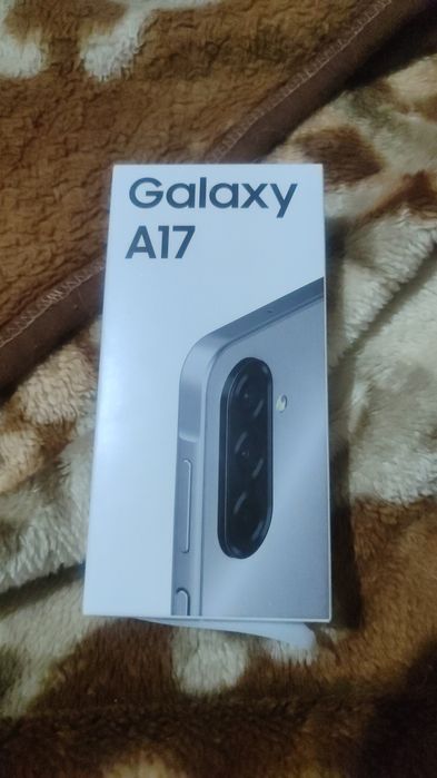 Самсунг А17 новый