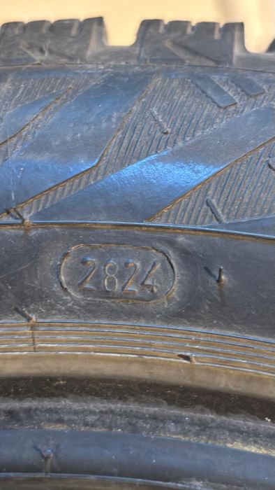 Зимние шина 195/55R15