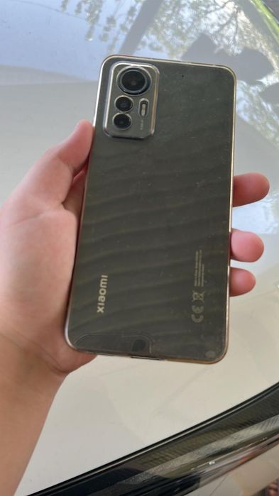 Телефон Xiaomi 12 lite
