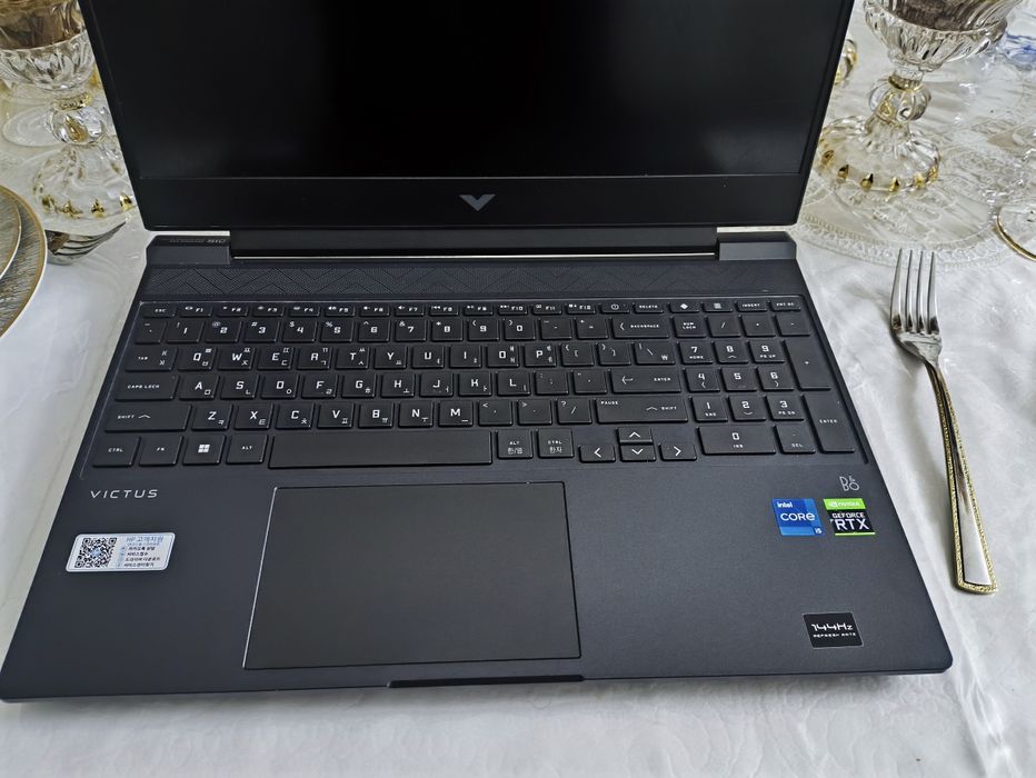 Ноутбук HP Victus RTX 4060