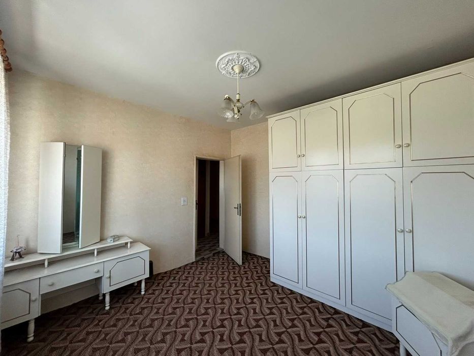 Двустаен апартамент, 63кв.м, кв. Ливадите
