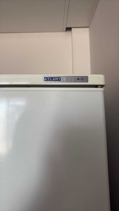 продам холодильник Атлант, нерабочий, 5000 т, самовывоз