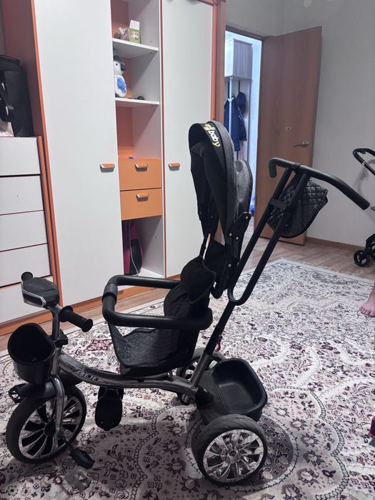 Продам коляска, велипеды