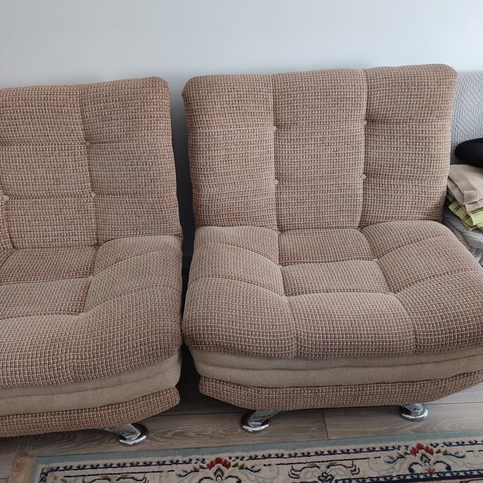 Диван желтый 110х185 торг будет