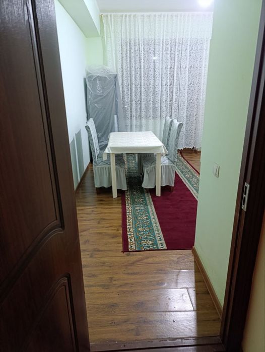 Toshkent viloyati Nurafshon shaxrida 3 xonali uy ijaraga beriladi