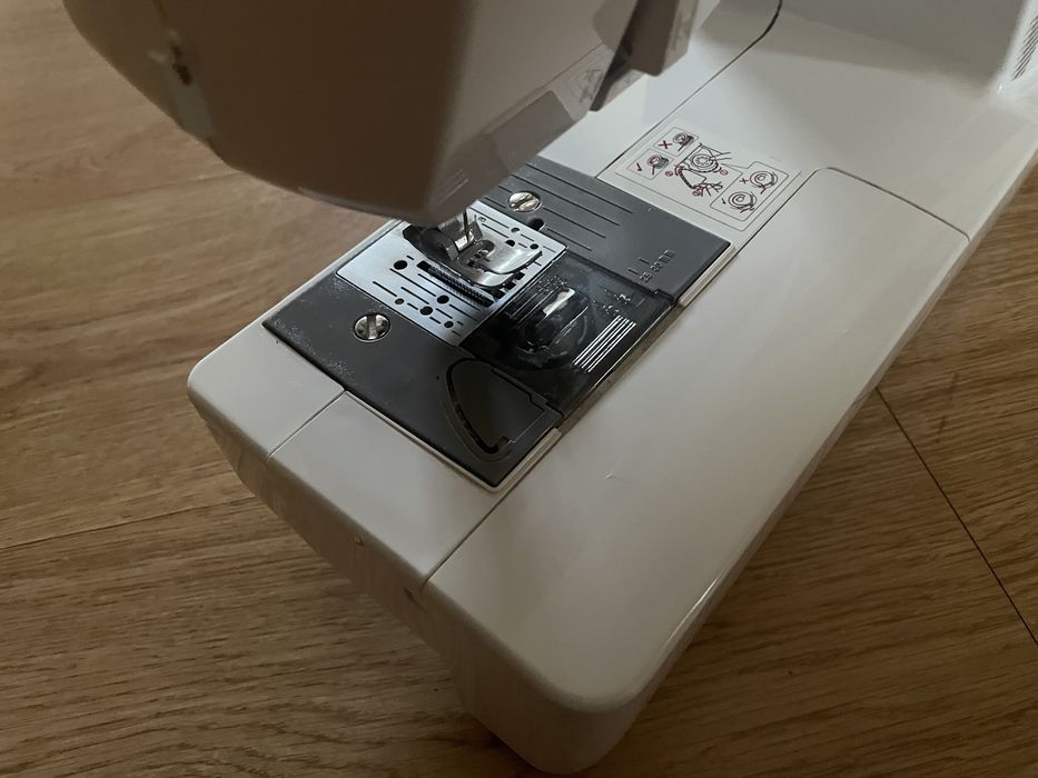 Masina de cusut Brother BQ25