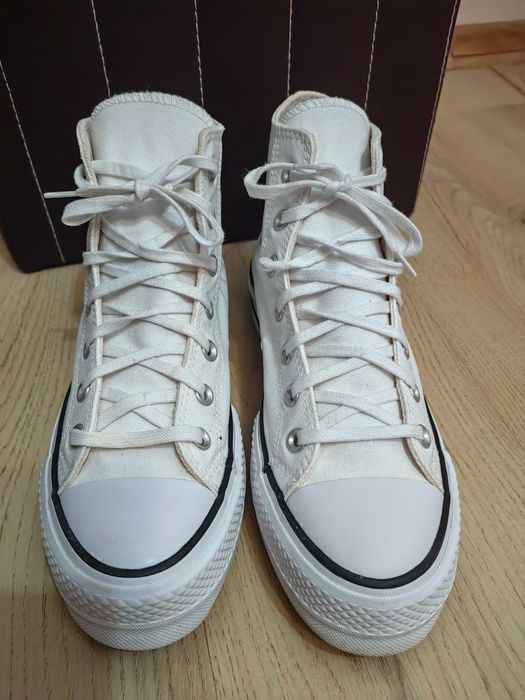 CONVERSE кецове.
