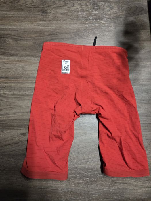 Бански Arena Powerskin Carbon