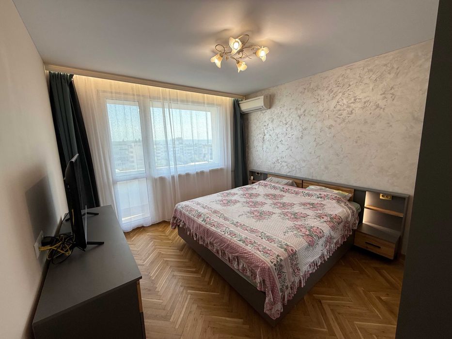 Продава се Тристаен апартамент в Варна, Младост 2 - 67 кв.м за 2590 €/кв.м - Снимка #9