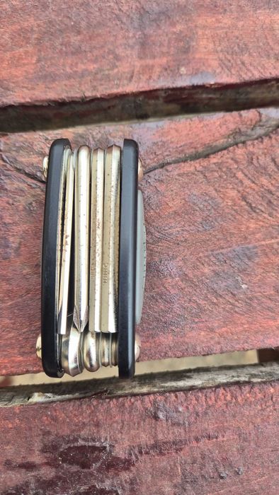 Универсален велосипеден ключ , 8 различни накрайници