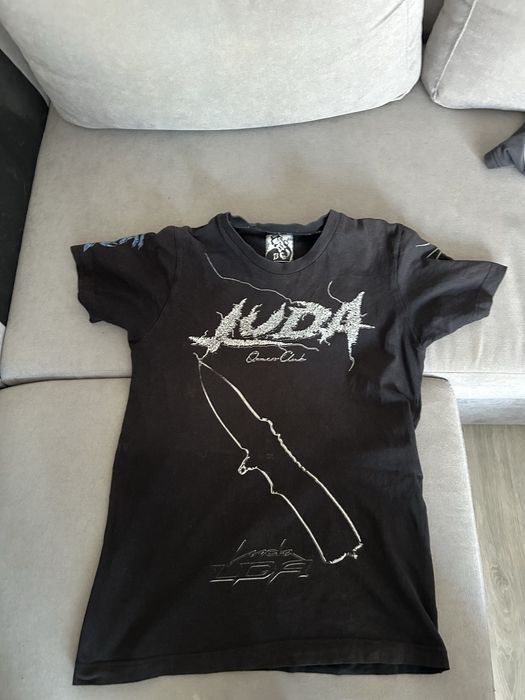 Тениска на Luda