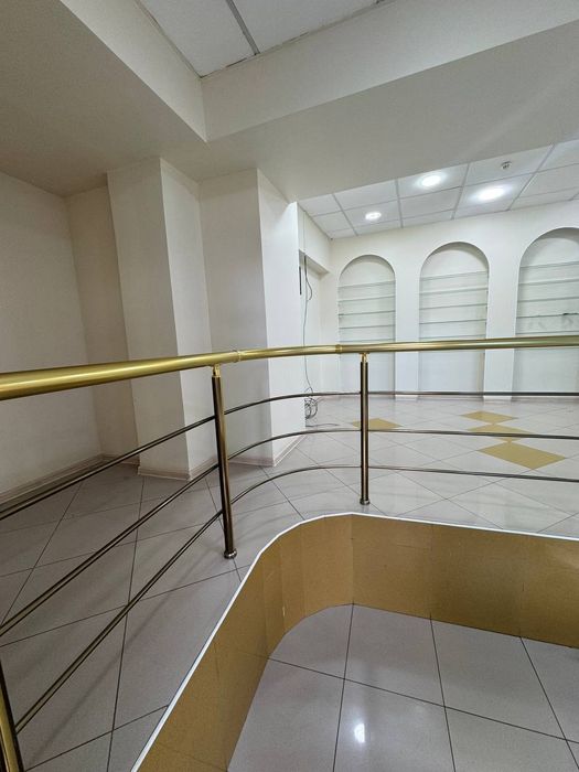 здаеотса аренда под офис либа под бизнес центр горида ц2