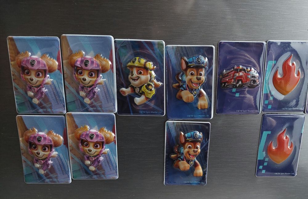 Фигурки от различни коликции,магнити Пес Патрул,стикита Лидъл