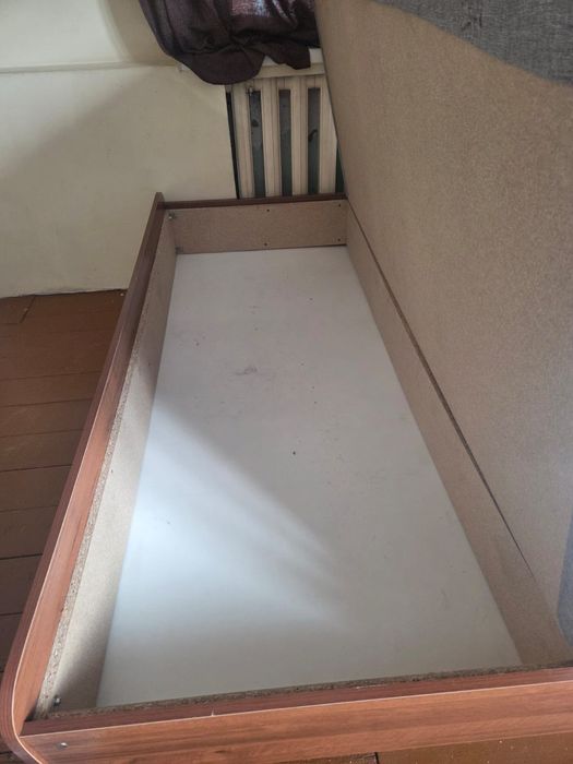 Продам кровать 2х2 м