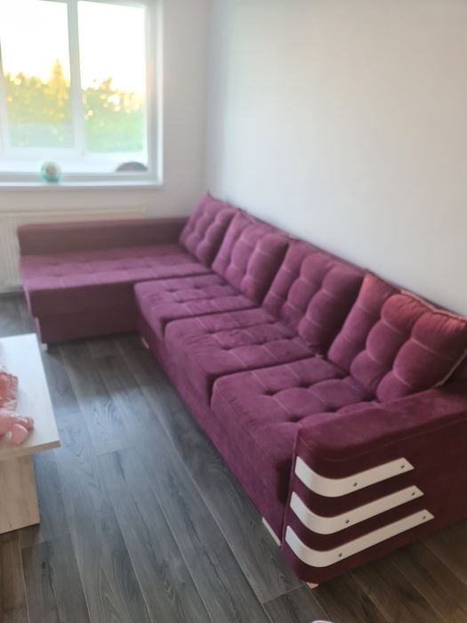 Vând canapea extensibila