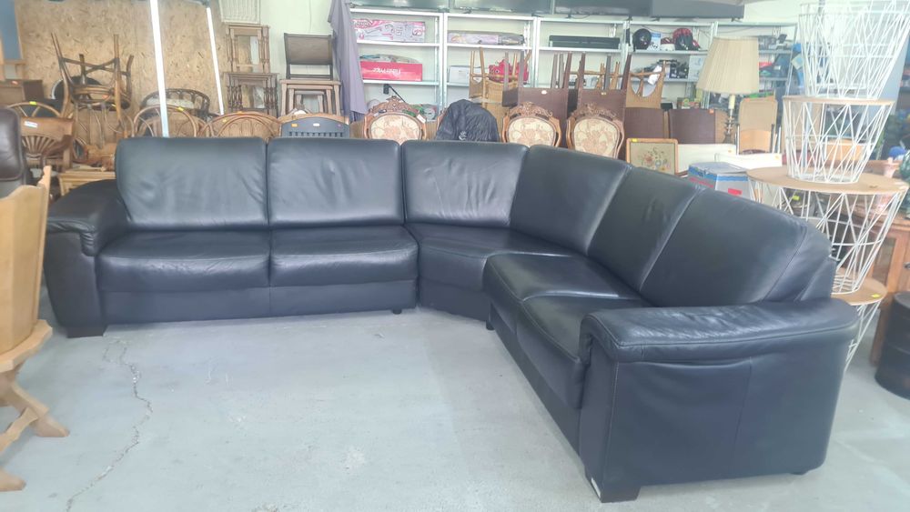 Ъглов кожен диван внос от Европа