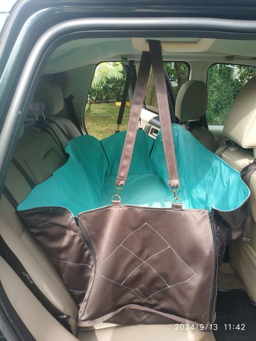 Красива непромукаема кошарка за кола и ПОДАРЪК