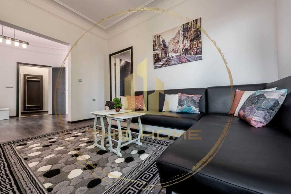 Дава се под наем Тристаен апартамент в Варна, Център - 100 кв.м за 900 € - Снимка #3