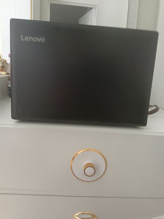 Продам Ноутбук lenovo