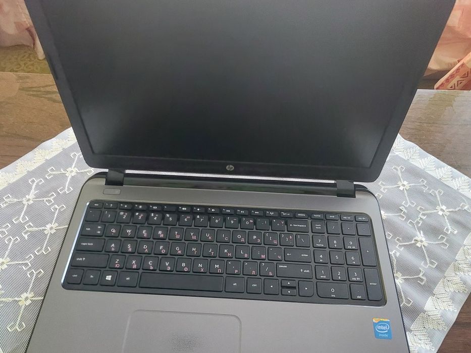 Лаптоп HP 250 G3