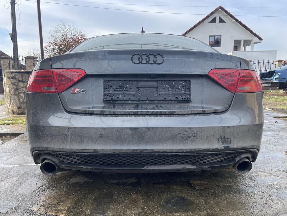 Dezmembrez Audi A5 8T Facelift Coupe 3.0 diesel quattro