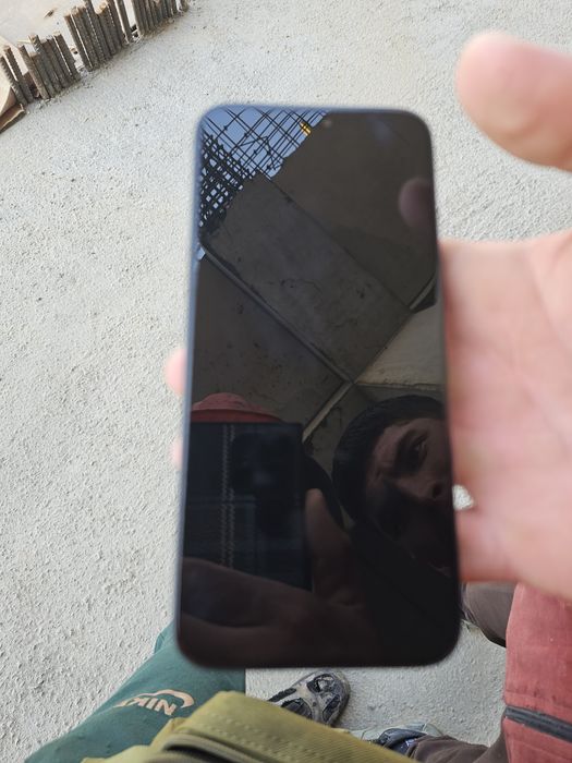 Xonor x 7b 8.128gb karobka xamma narsasi bor