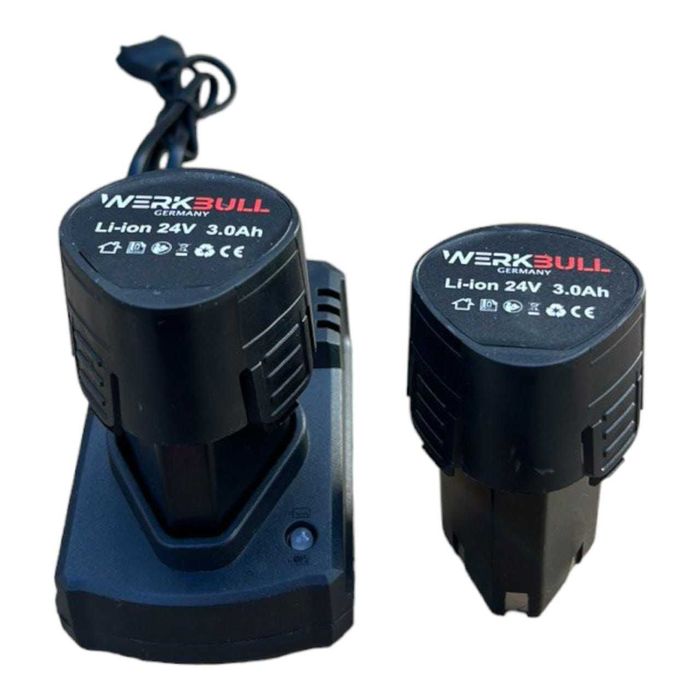 Мини Немски Винтоверт l 25 части с удължител + две батерии и зарядно