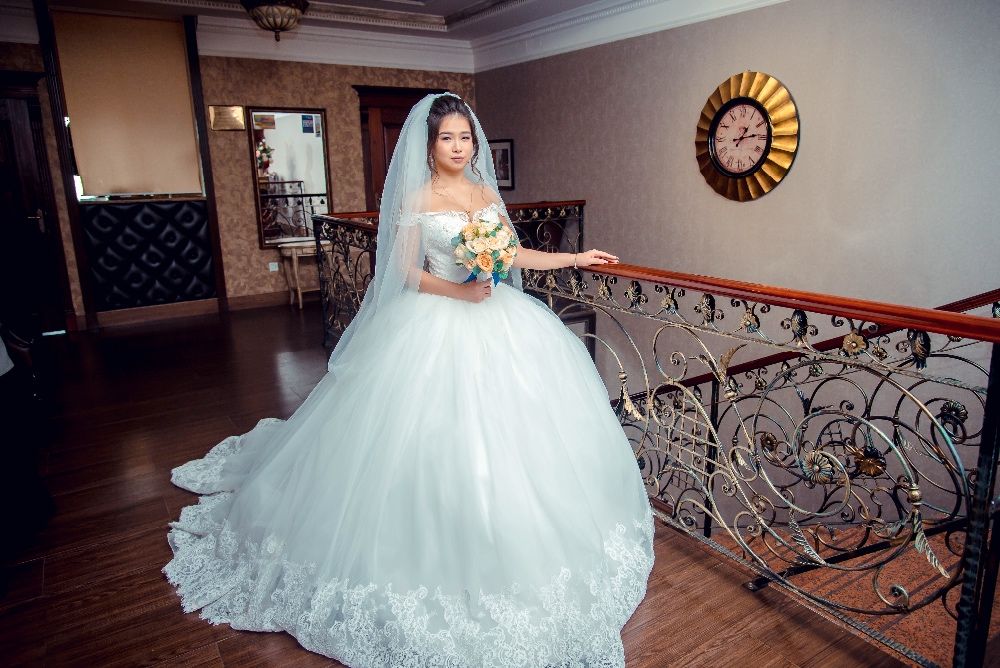 Продам свадебное платье